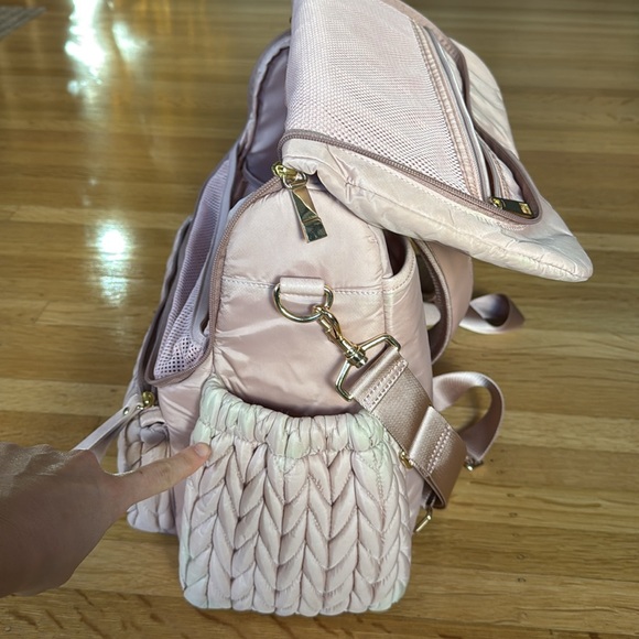 Happ Diaper Bag - Picture 3 of 5